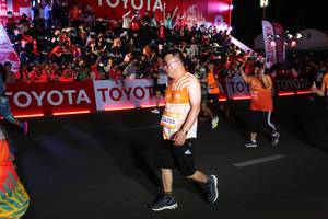 BIB: 
                            <button type="button" onclick="openModal(23007425)" class="btn btn-primary btn-sm float-right btn-popup" data-toggle="modal" data-target=".modal-high-quality">
                        <i class="fas fa-shopping-cart"></i> Add to Cart
                    </button>
                                            <button type="button" onclick="isThisMe(23007425, true)" class="btn btn-success btn-sm float-right btn-popup btn-isme hidden" data-toggle="tooltip" data-placement="bottom" title="นี่คือรูปของคุณใช่ไหม คลิกที่นี่เพื่อเอาเข้าอัลบั้ม">
                        <i class="fas fa-plus"></i> Add to album
                    </button>
                    <button type="button" onclick="isThisMe(23007425, false)" class="btn btn-warning btn-sm float-right btn-popup btn-isnotme hidden">
                        <i class="fas fa-ban"></i> Remove from album
                    </button>